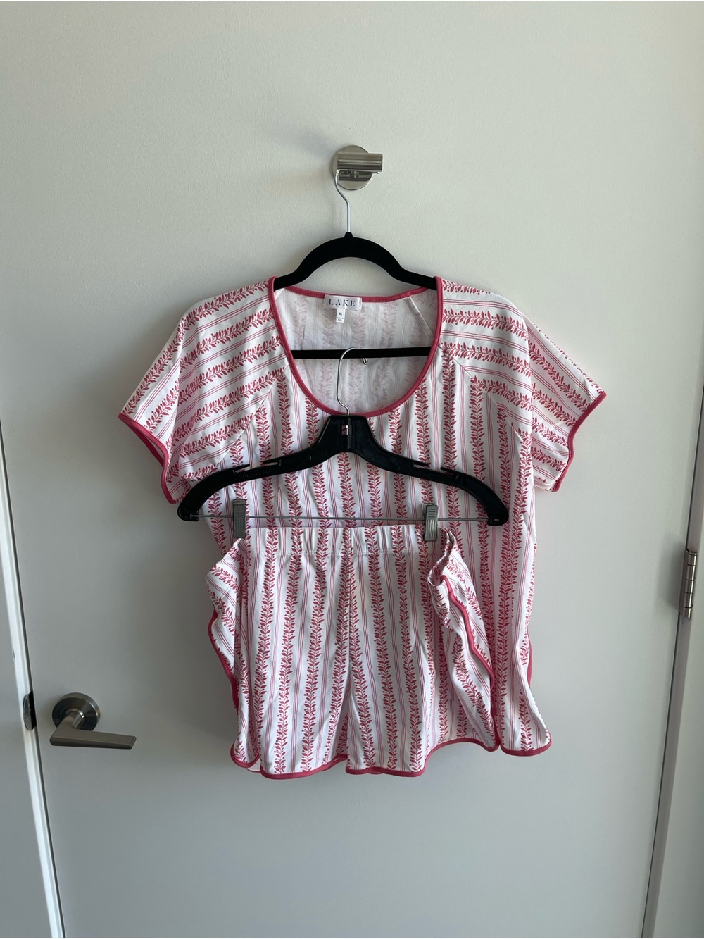 Lake Pajama Set Pink & White